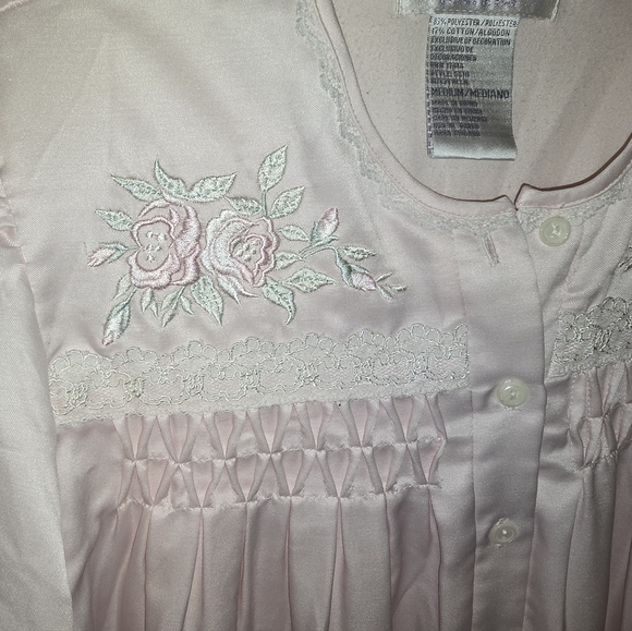 Vintage Collete by Miss Elaine Satiny Nightgown - Picture 6 of 14